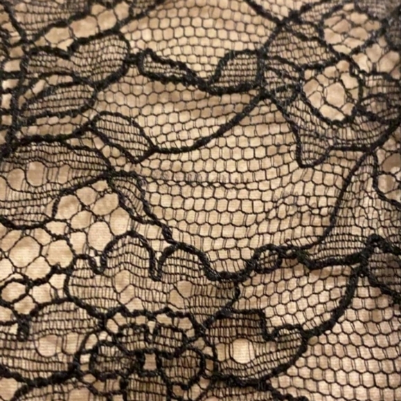 Alice+Olivia Kye Chiffon Lace-Trim Maxi Dress - Picture 8 of 16